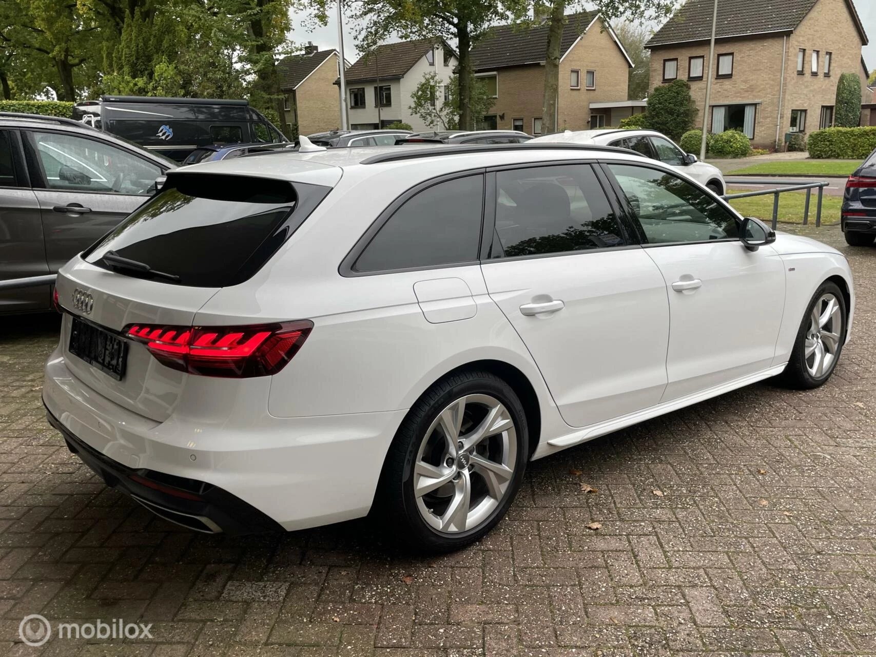 Hoofdafbeelding Audi A4