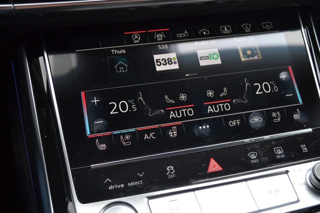 Hoofdafbeelding Audi A8