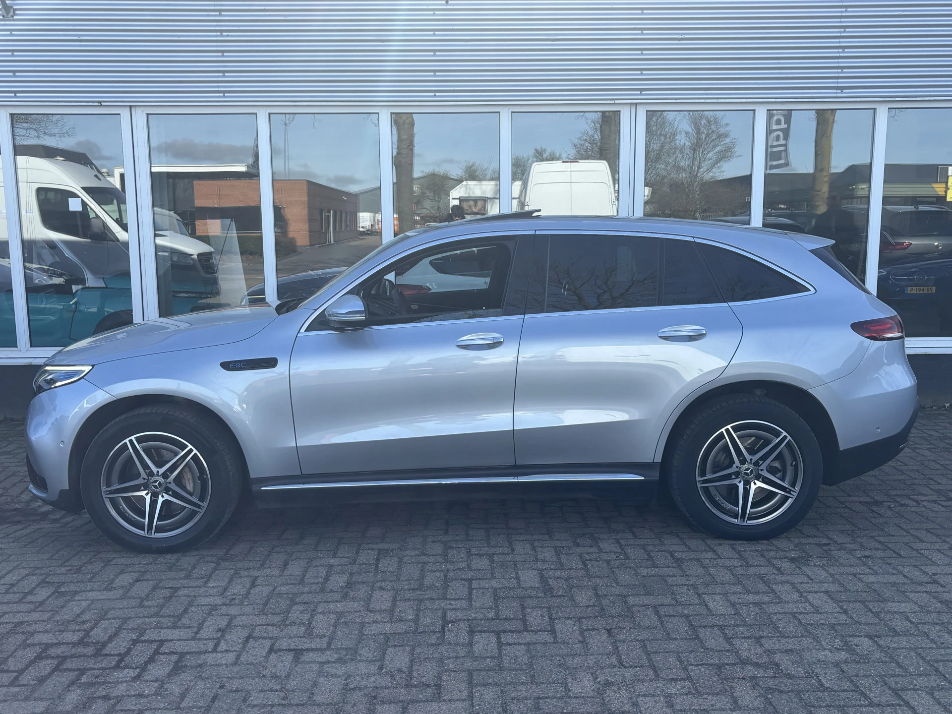Hoofdafbeelding Mercedes-Benz EQC