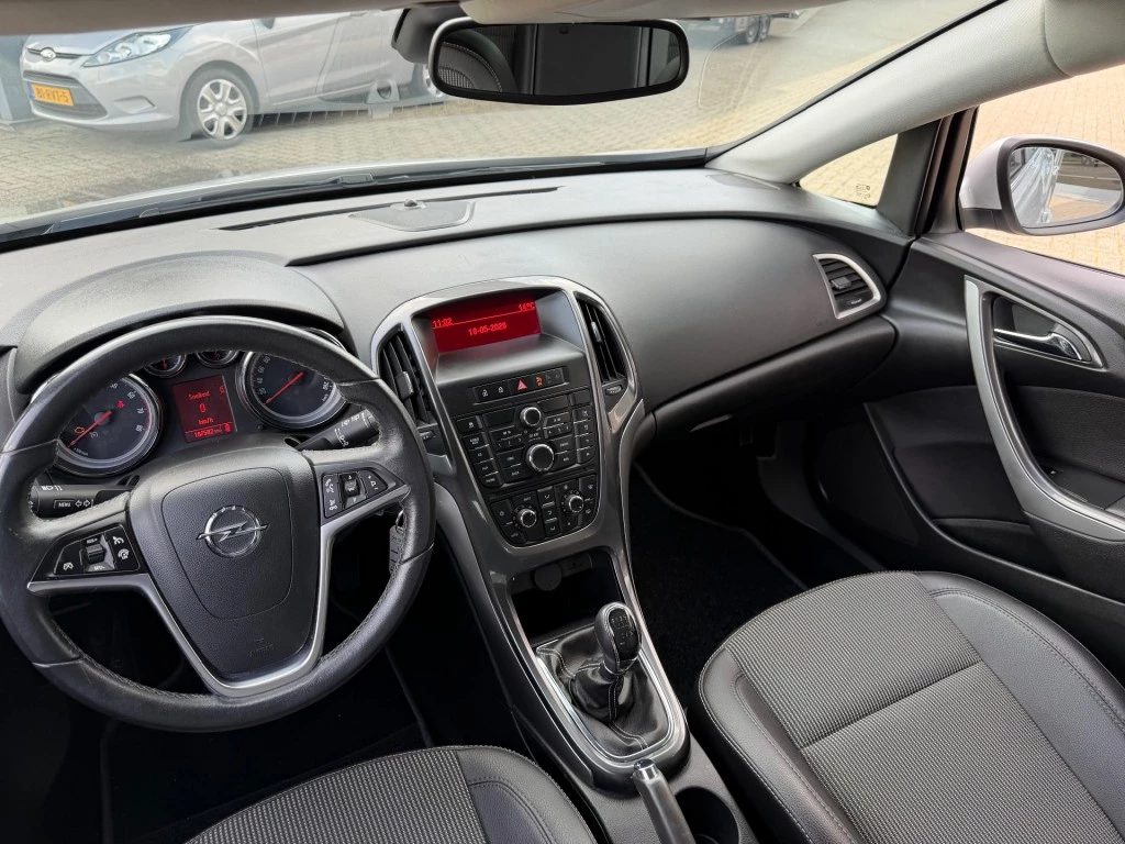 Hoofdafbeelding Opel Astra