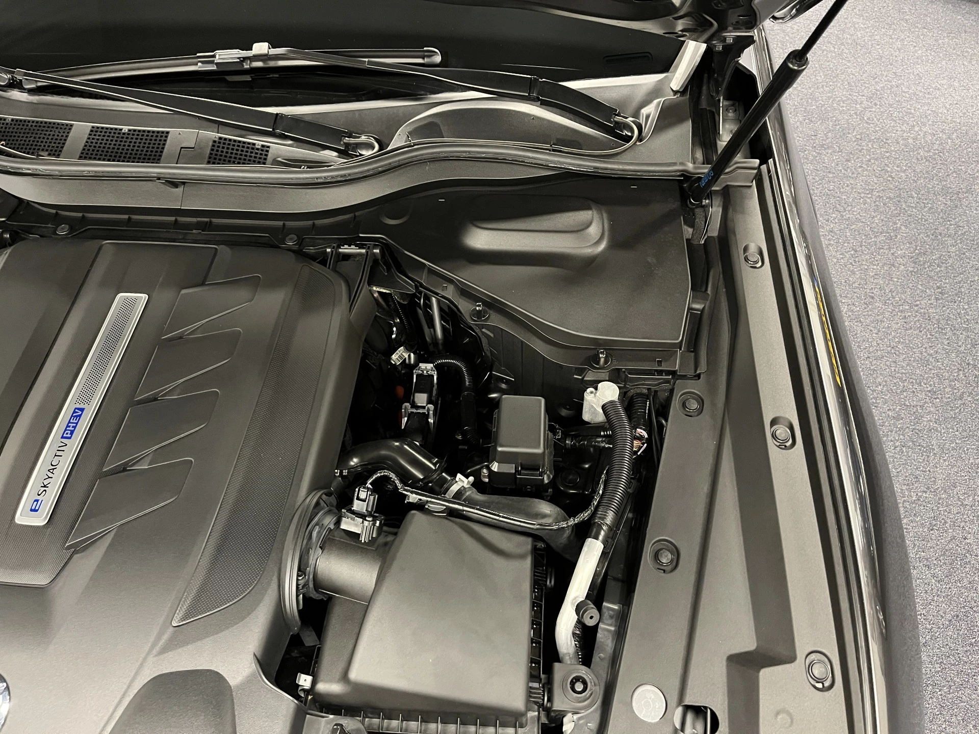 Hoofdafbeelding Mazda CX-60