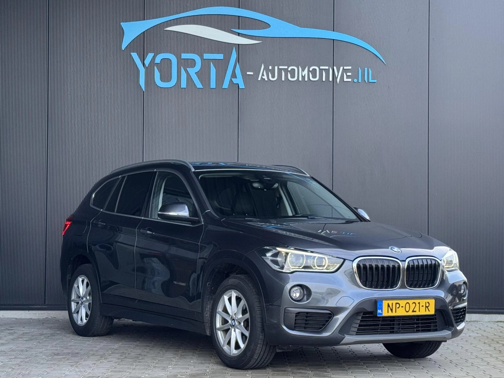 Hoofdafbeelding BMW X1