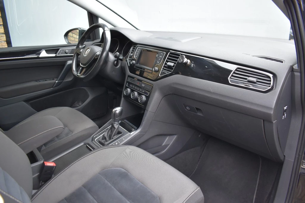 Hoofdafbeelding Volkswagen Golf Sportsvan