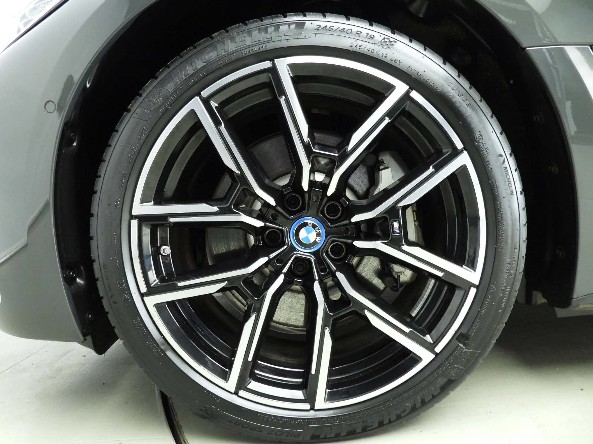 Hoofdafbeelding BMW i4