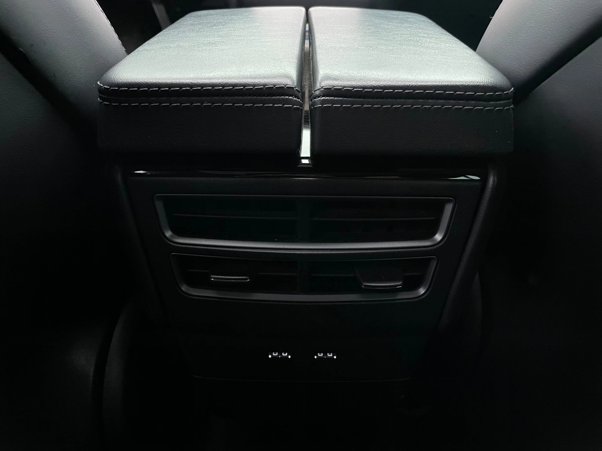 Hoofdafbeelding Tesla Model S