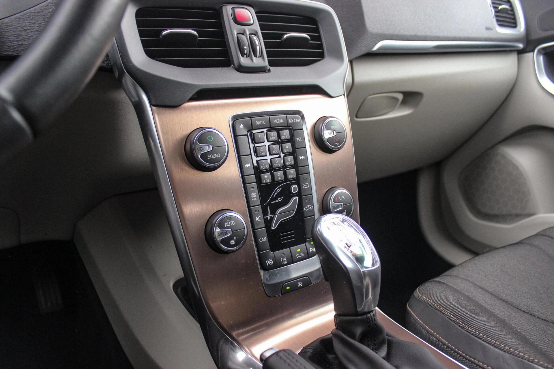 Hoofdafbeelding Volvo V40