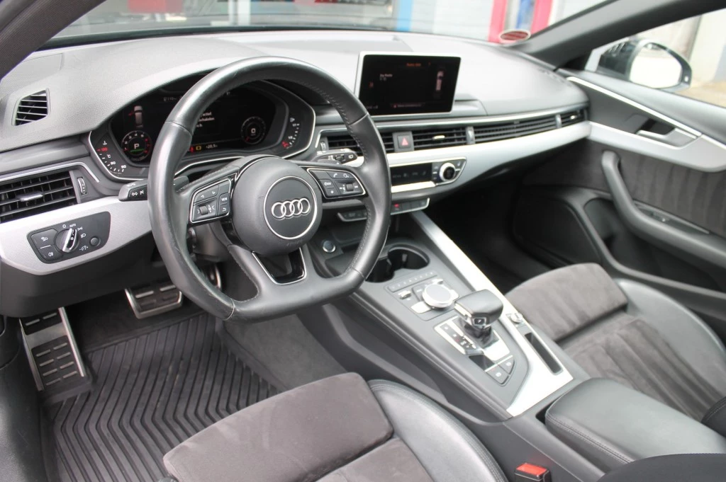 Hoofdafbeelding Audi A4