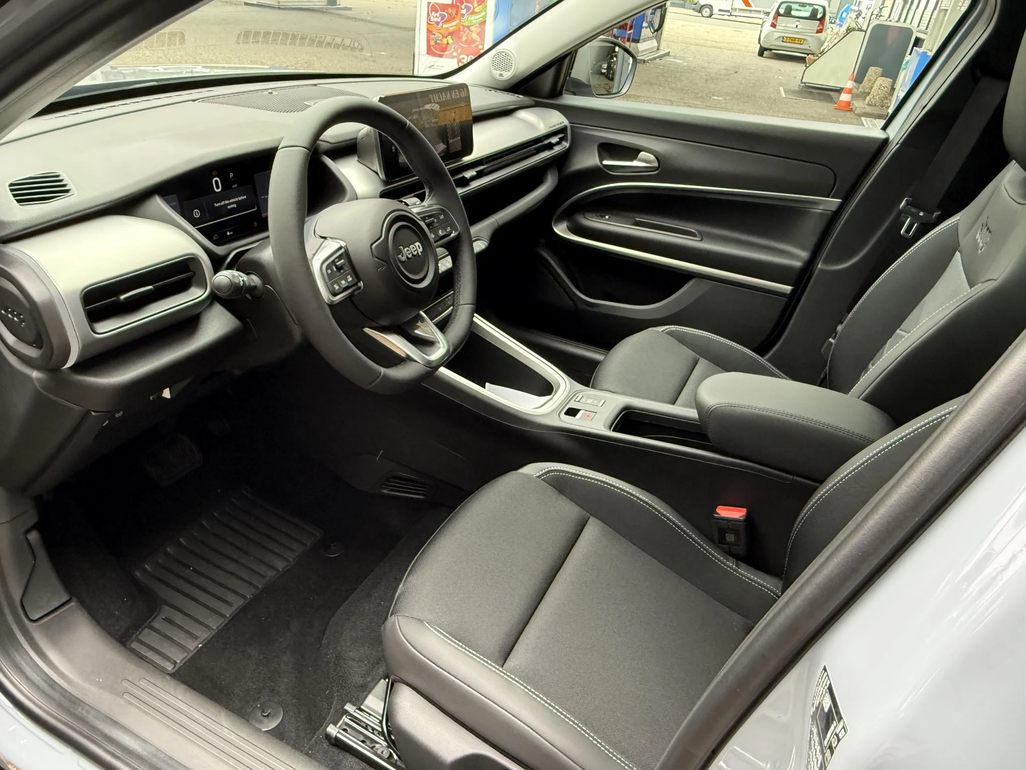 Hoofdafbeelding Jeep Avenger