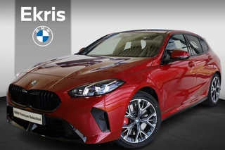 BMW 1 Serie 120 M Sportpakket Pro | Alcantara | Stoel & Stuurwielverwarming | Dodehoekdetectie | Comfort Access | Achteruitrijcamera | Adaptieve LED