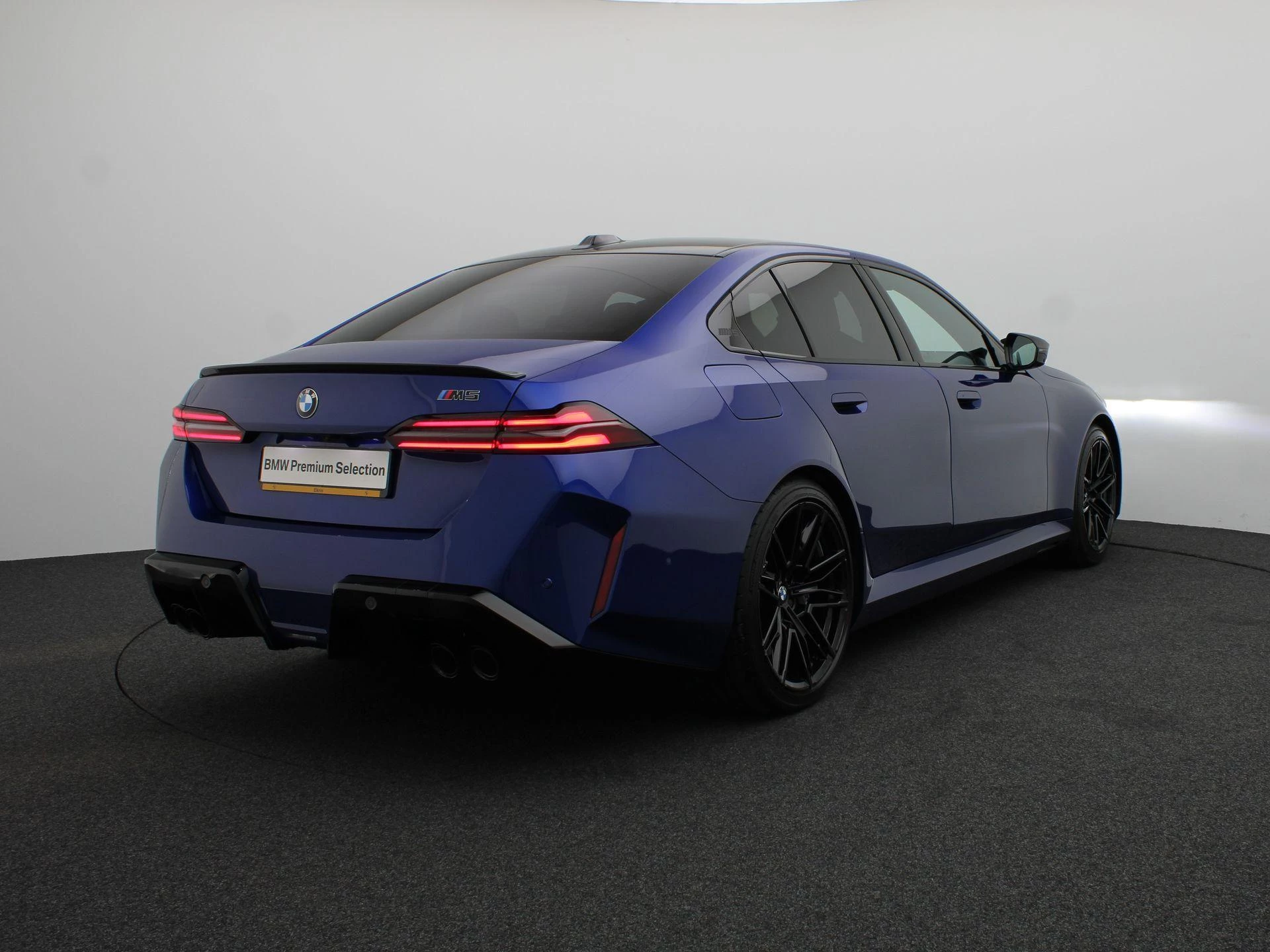 Hoofdafbeelding BMW M5