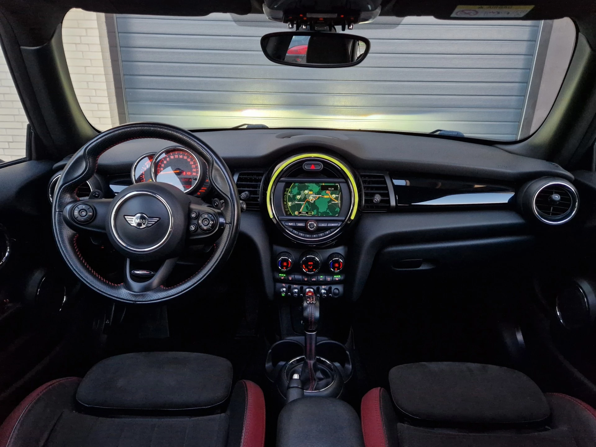 Hoofdafbeelding MINI Cooper S