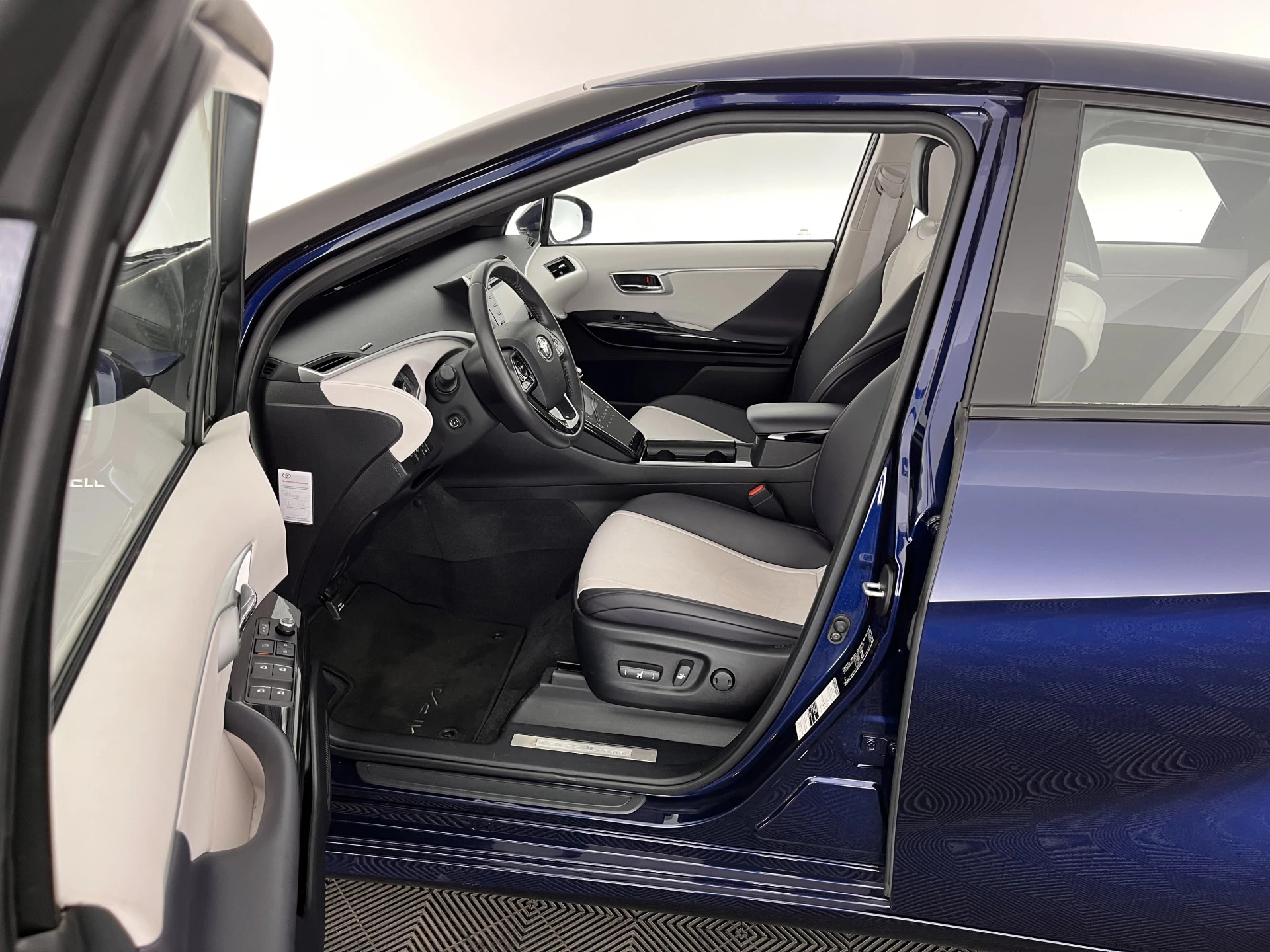 Hoofdafbeelding Toyota Mirai