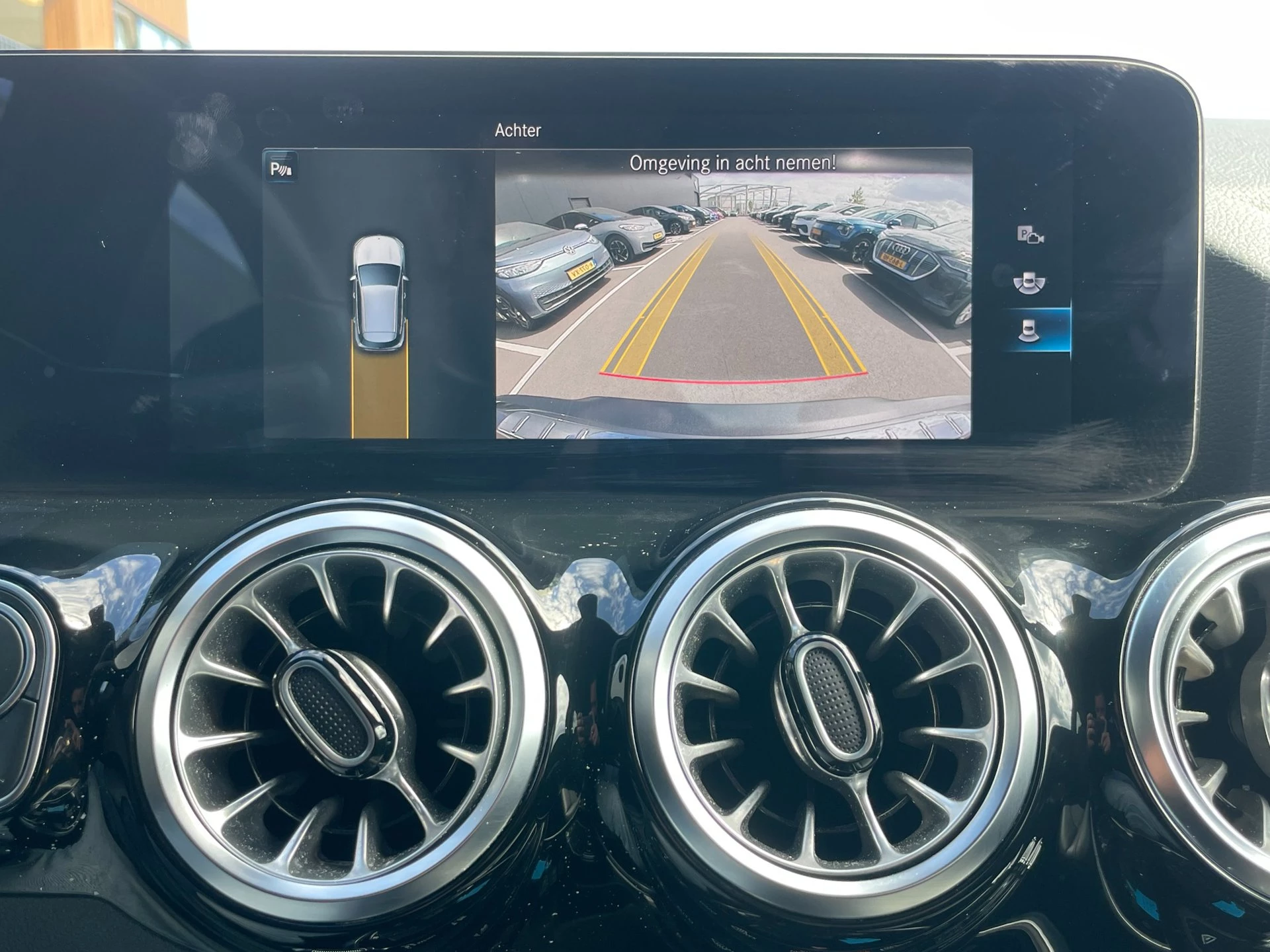Hoofdafbeelding Mercedes-Benz EQA