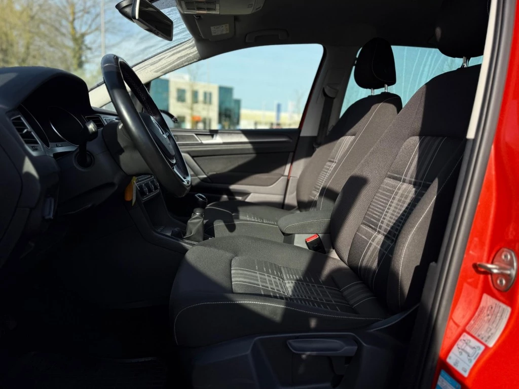 Hoofdafbeelding Volkswagen Golf Sportsvan