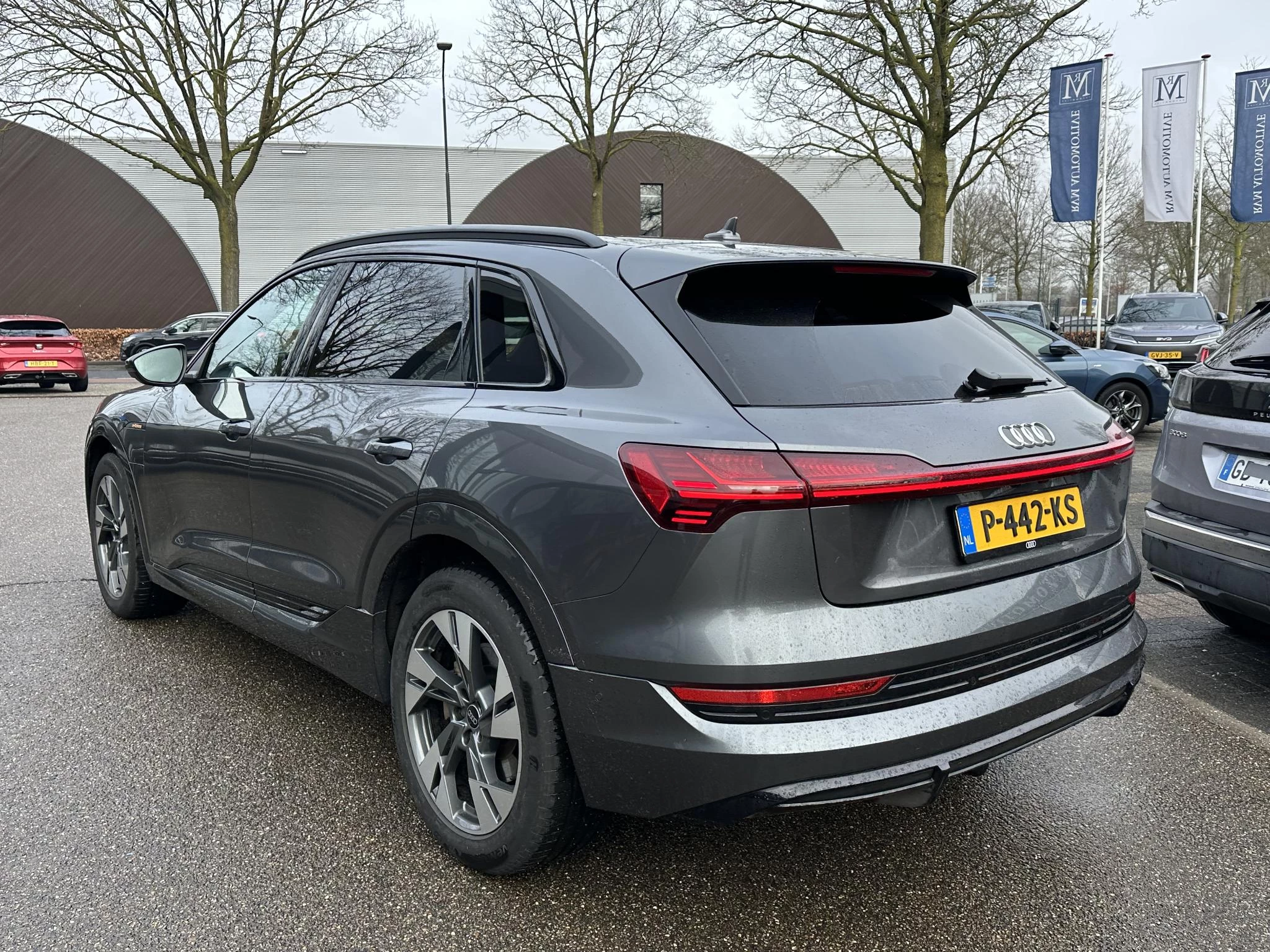 Hoofdafbeelding Audi e-tron
