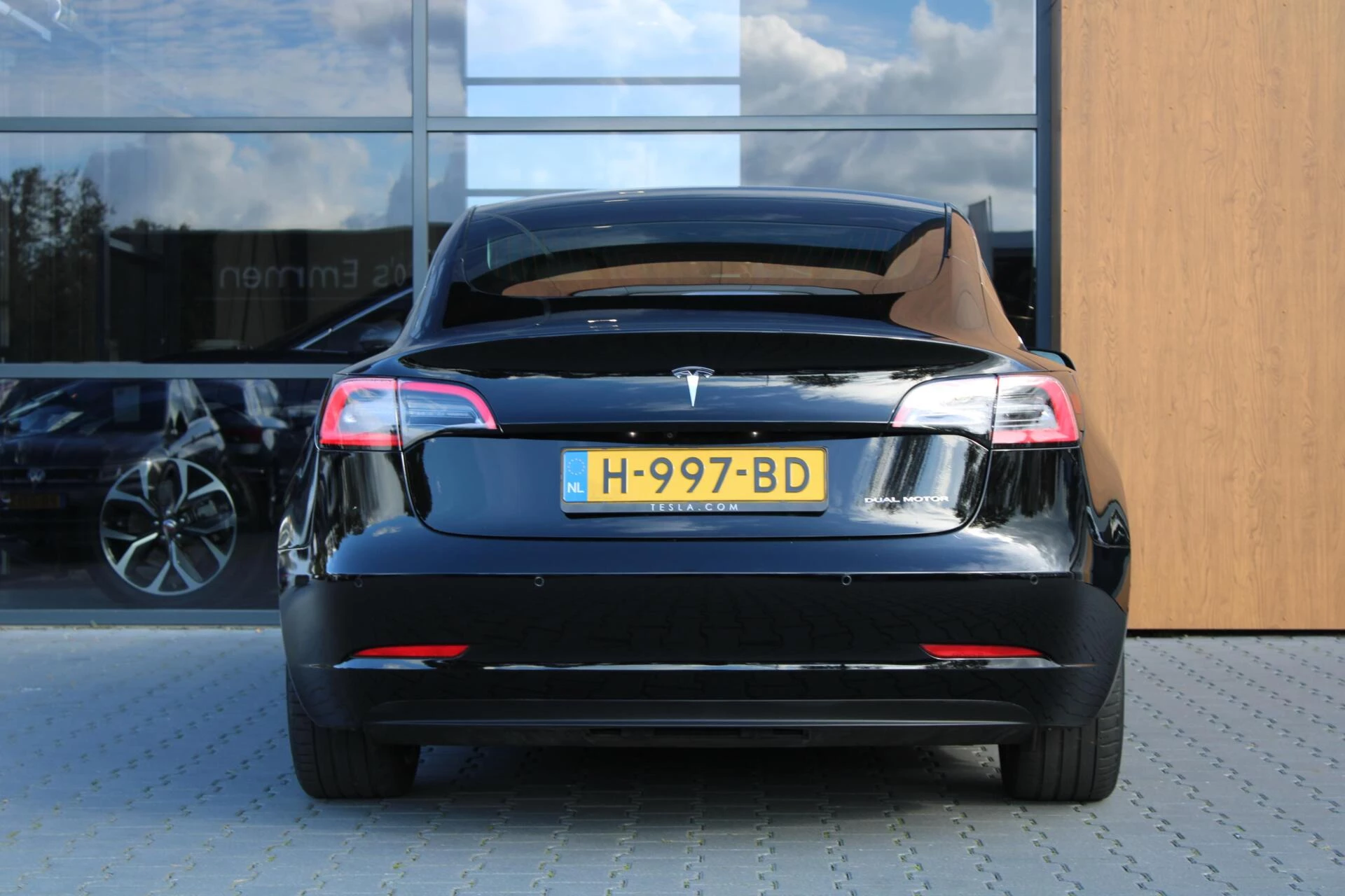 Hoofdafbeelding Tesla Model 3