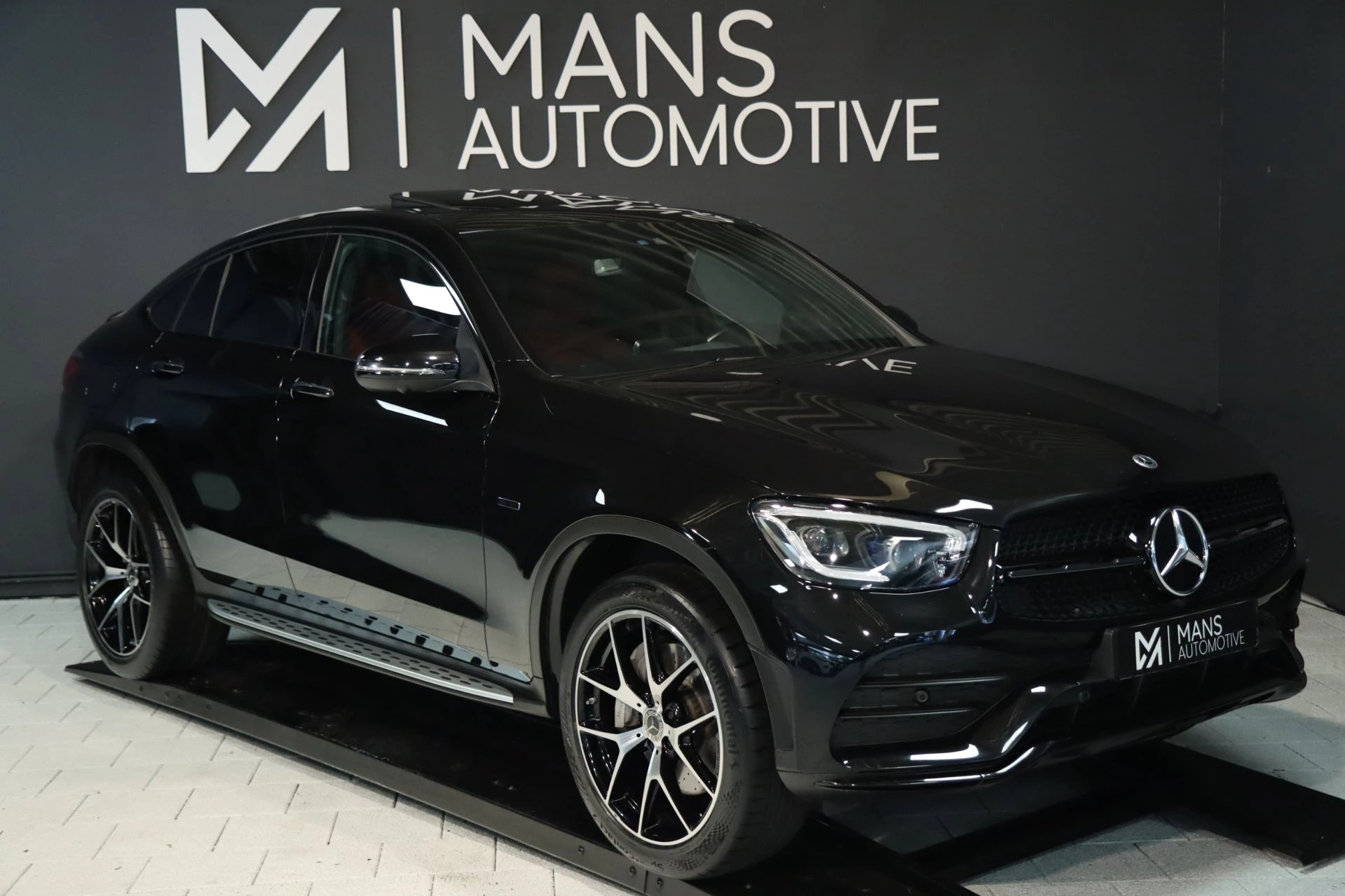 Hoofdafbeelding Mercedes-Benz GLC