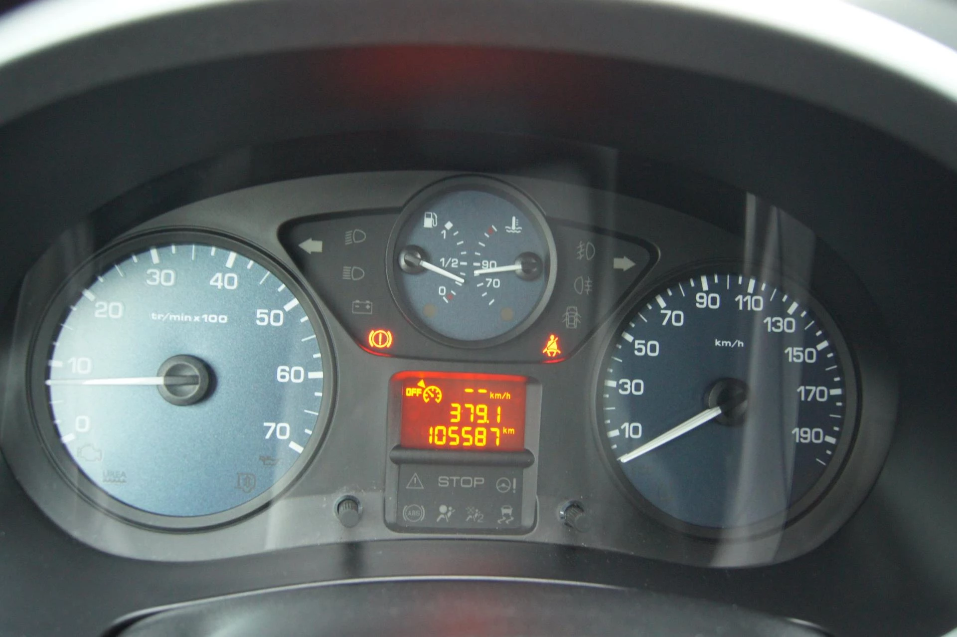 Hoofdafbeelding Peugeot Partner