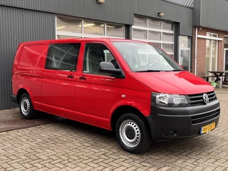 Volkswagen Transporter 2.0 TDI L2H1 115pk Airco Cruise controle Telefoonverbinding Trekhaak 2200kg trekgewicht Kastinrichting Schuifdeur Euro 5 DC