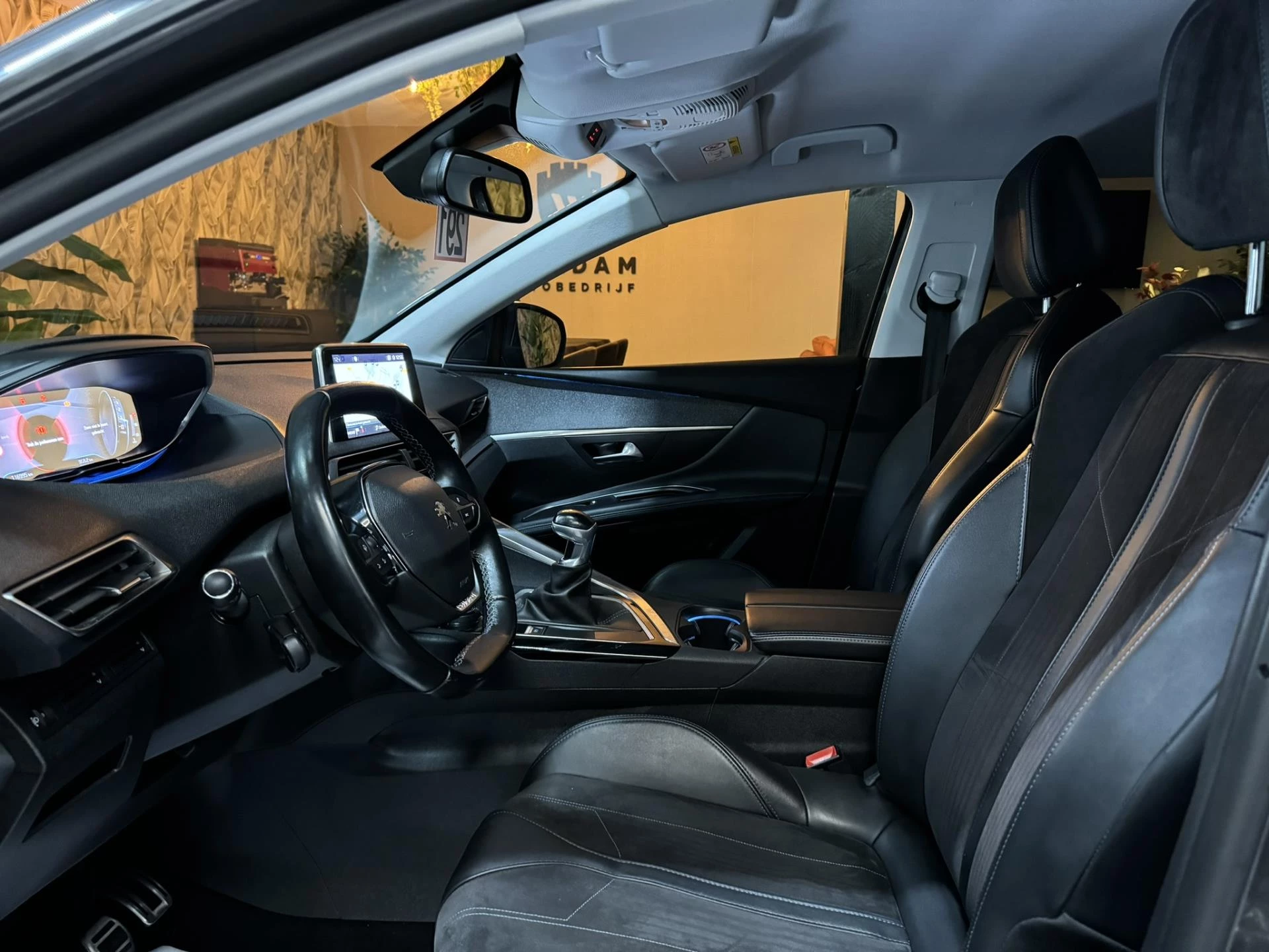 Hoofdafbeelding Peugeot 5008