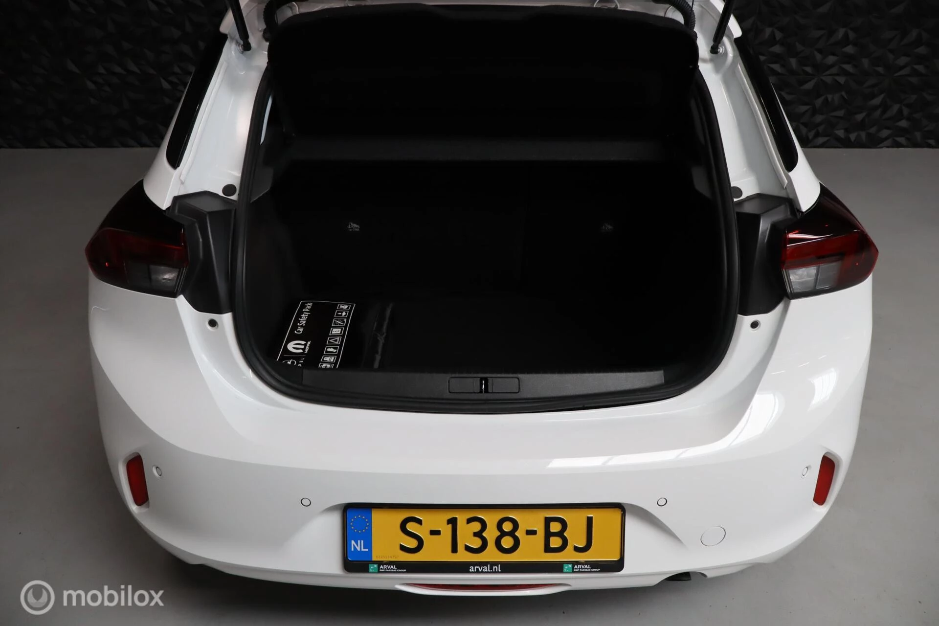 Hoofdafbeelding Opel Corsa