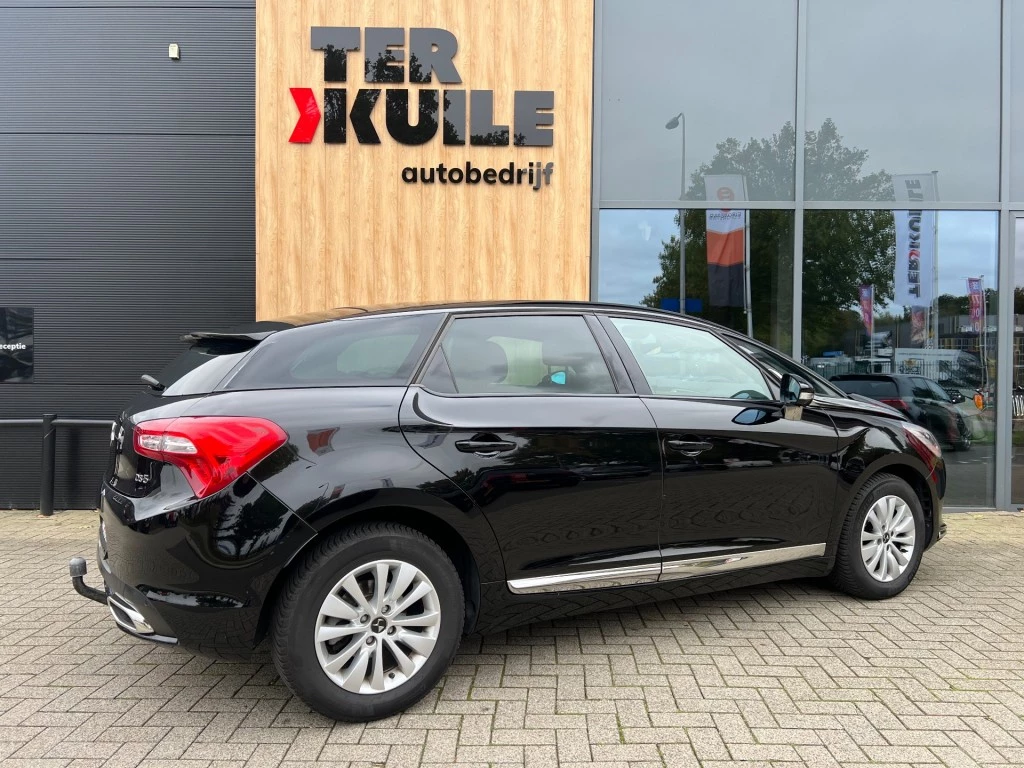 Hoofdafbeelding DS DS 5