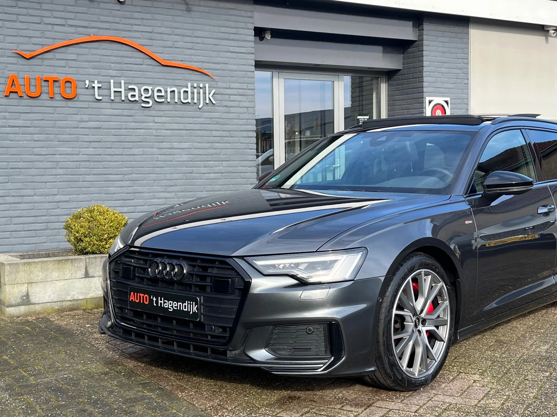 Hoofdafbeelding Audi A6