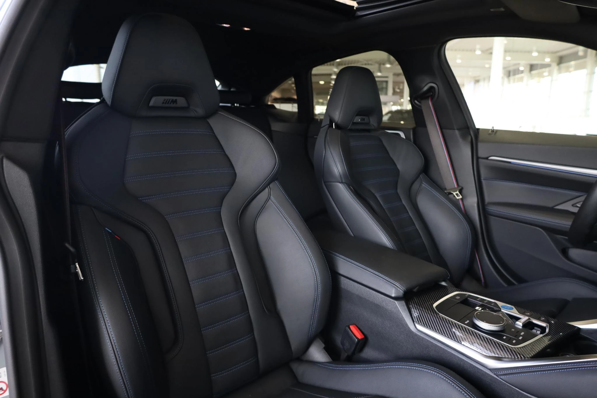 Hoofdafbeelding BMW i4