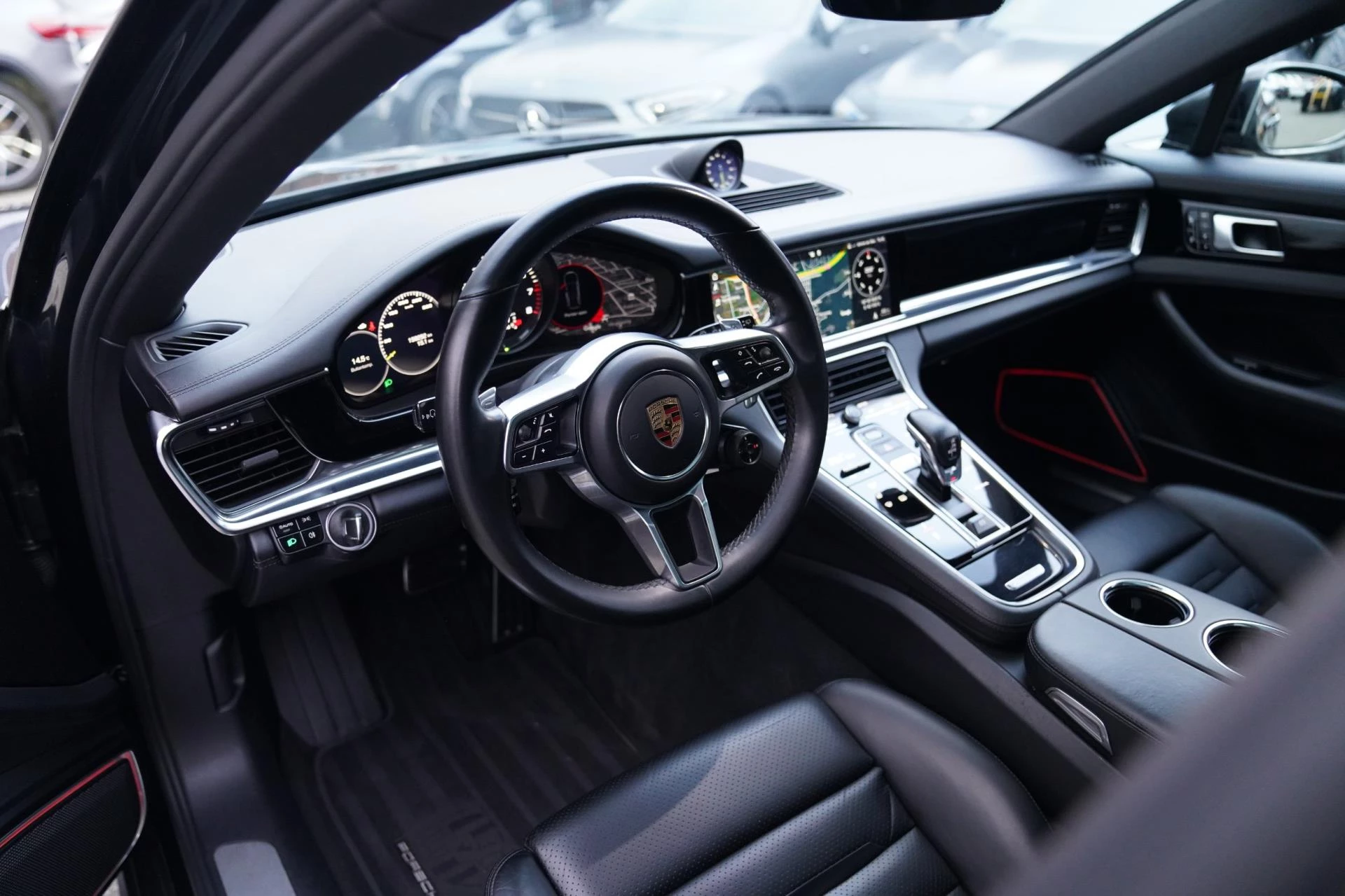 Hoofdafbeelding Porsche Panamera