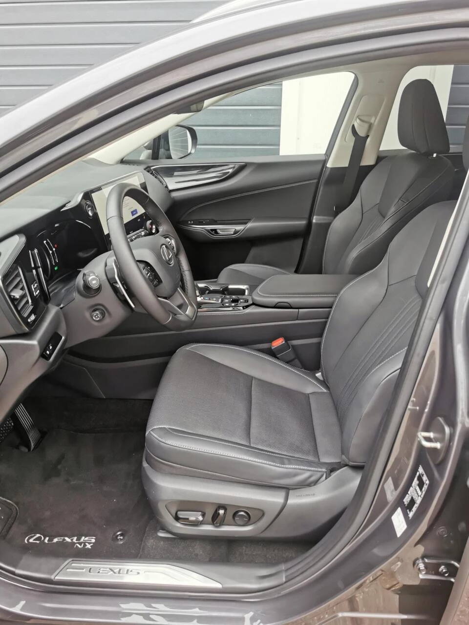 Hoofdafbeelding Lexus NX