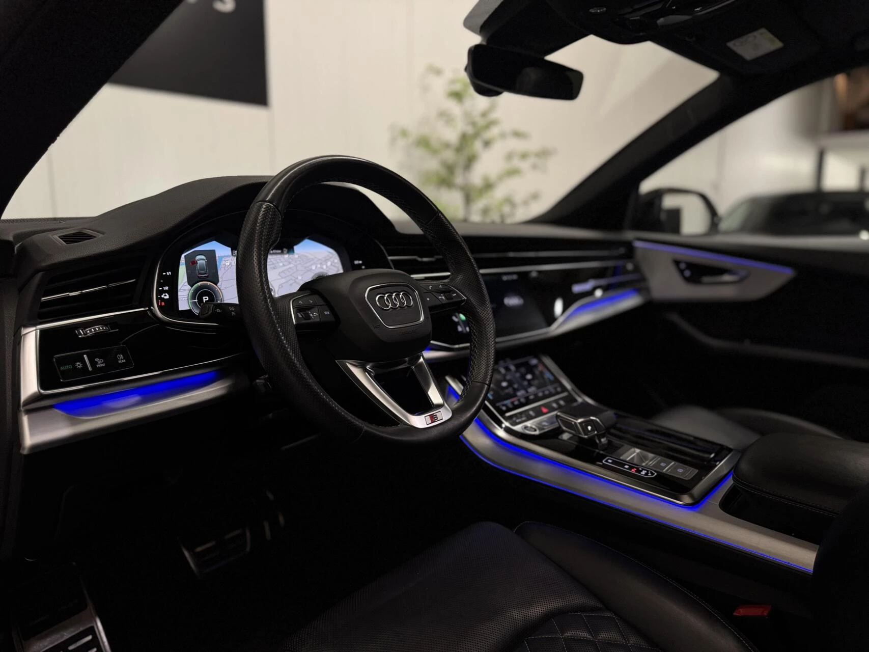 Hoofdafbeelding Audi Q8