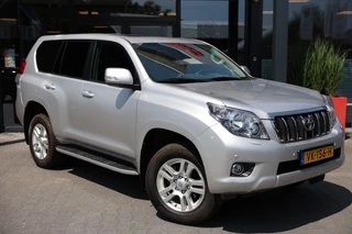 Toyota Land Cruiser Landcruiser 150 3.0 D-4D 5DRS LEGEND A/T VAN