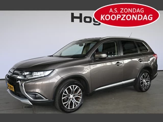 Mitsubishi Outlander 2.0 Business Edition Automaat 1e Eigenaar Clima Trekhaak Navigatie Cruise control PDC Achteruitrijcamera Inruil Mogelijk!
