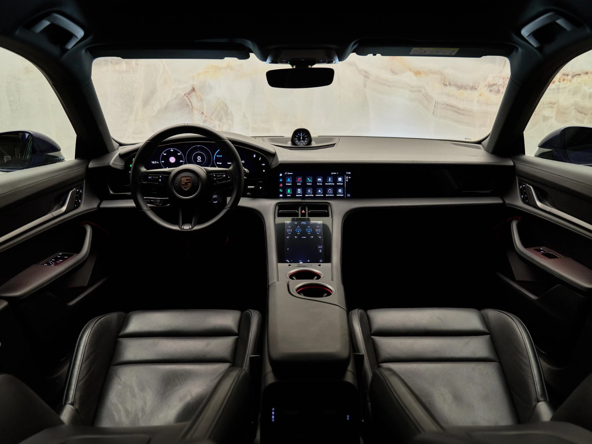 Hoofdafbeelding Porsche Taycan