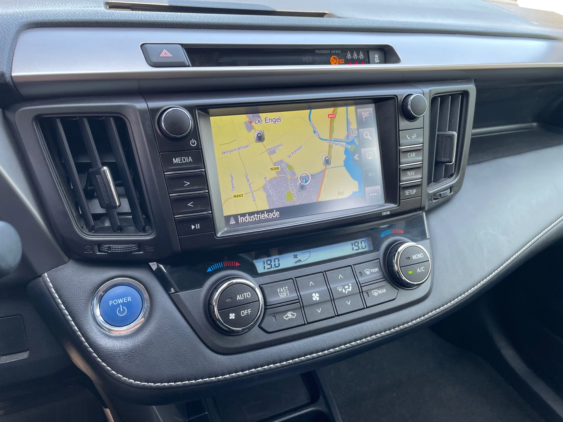 Hoofdafbeelding Toyota RAV4