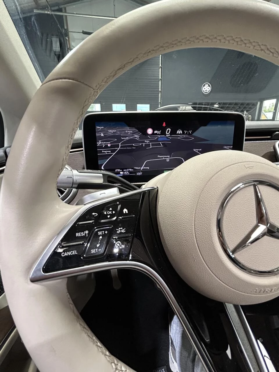 Hoofdafbeelding Mercedes-Benz EQS