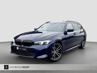 BMW 3-serie Touring 320e M-Sport | Pano | Trekhaak | Harman Kardon | 19 inch | Sfeerverlichting | Camera | Dealer onderhouden