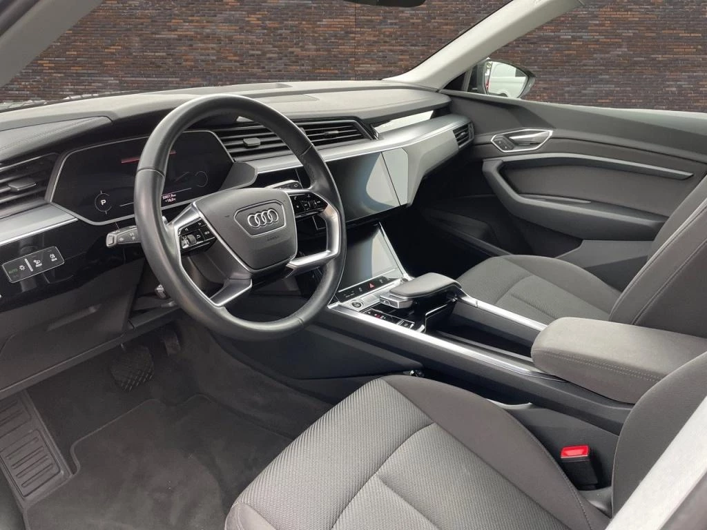 Hoofdafbeelding Audi e-tron