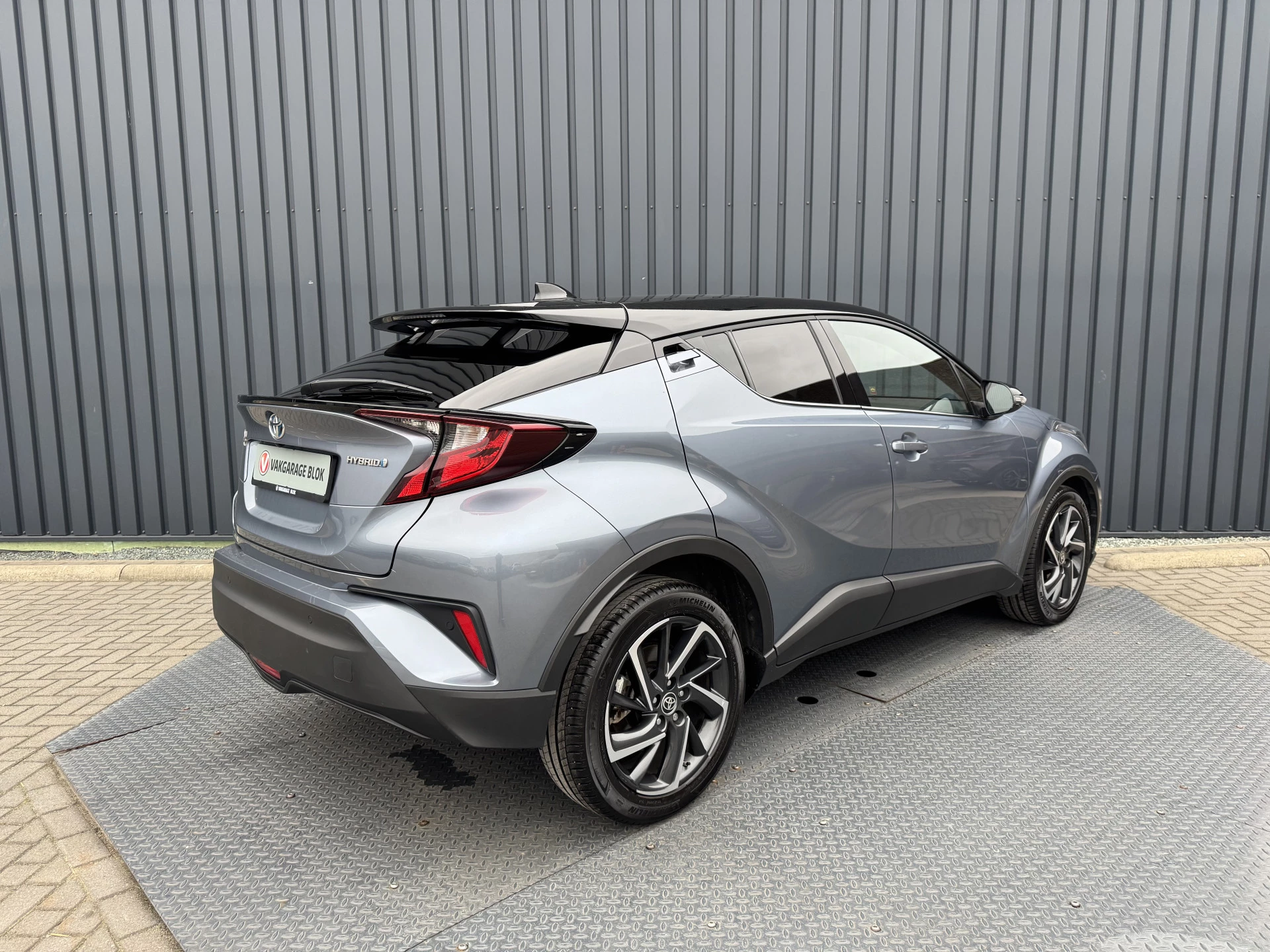 Hoofdafbeelding Toyota C-HR