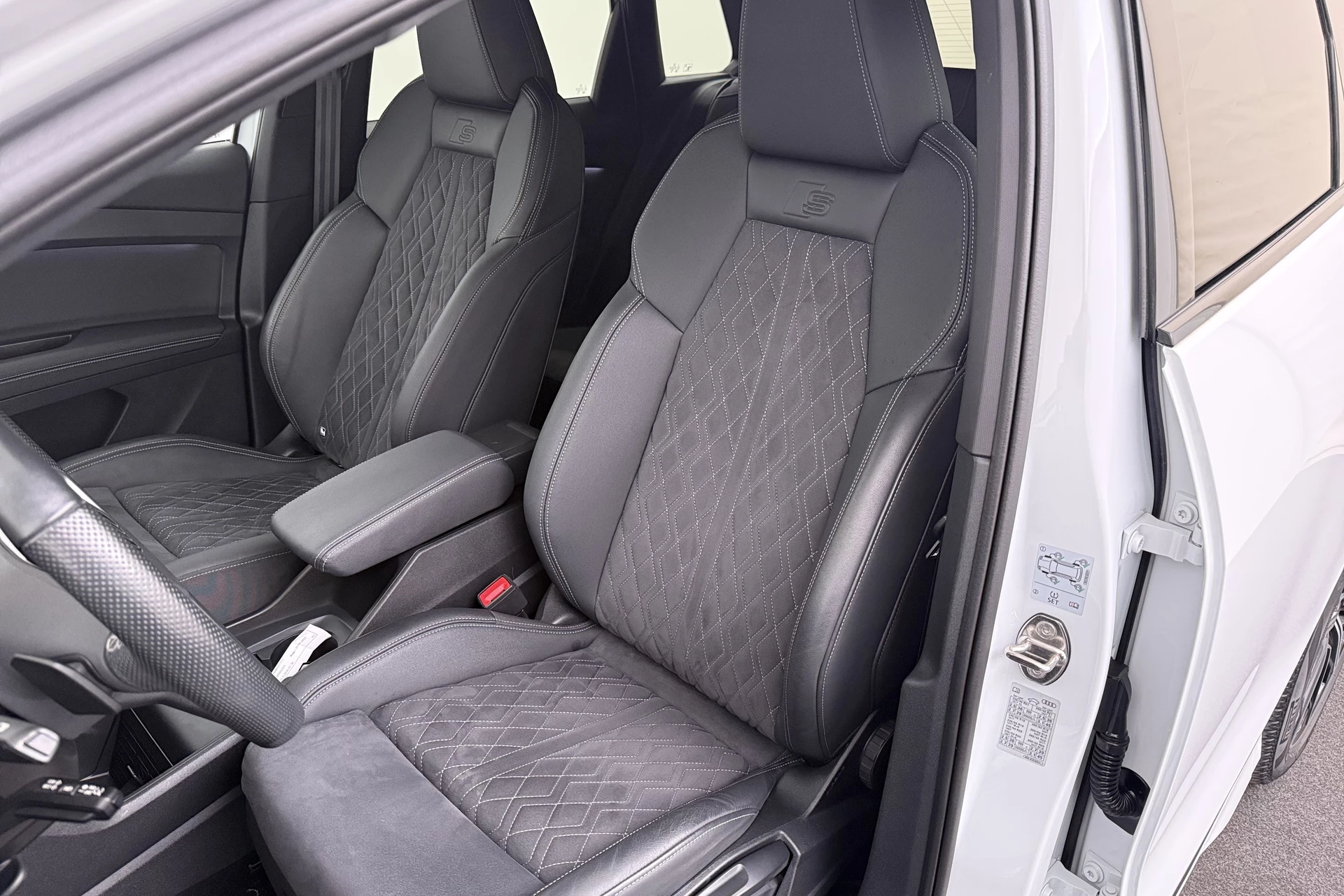 Hoofdafbeelding Audi Q4 e-tron