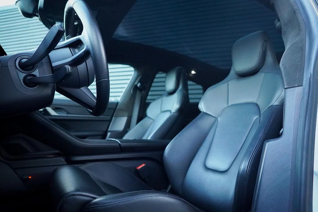 Hoofdafbeelding Porsche Taycan