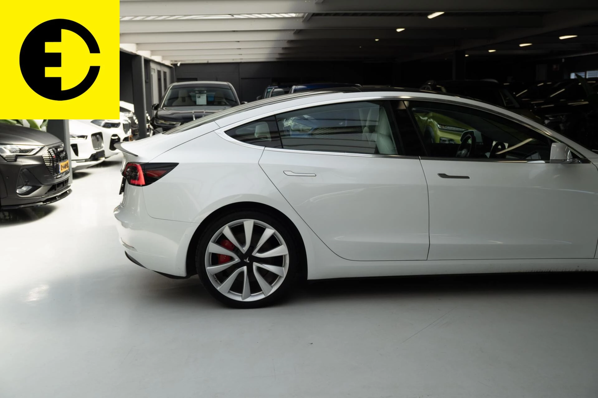 Hoofdafbeelding Tesla Model 3