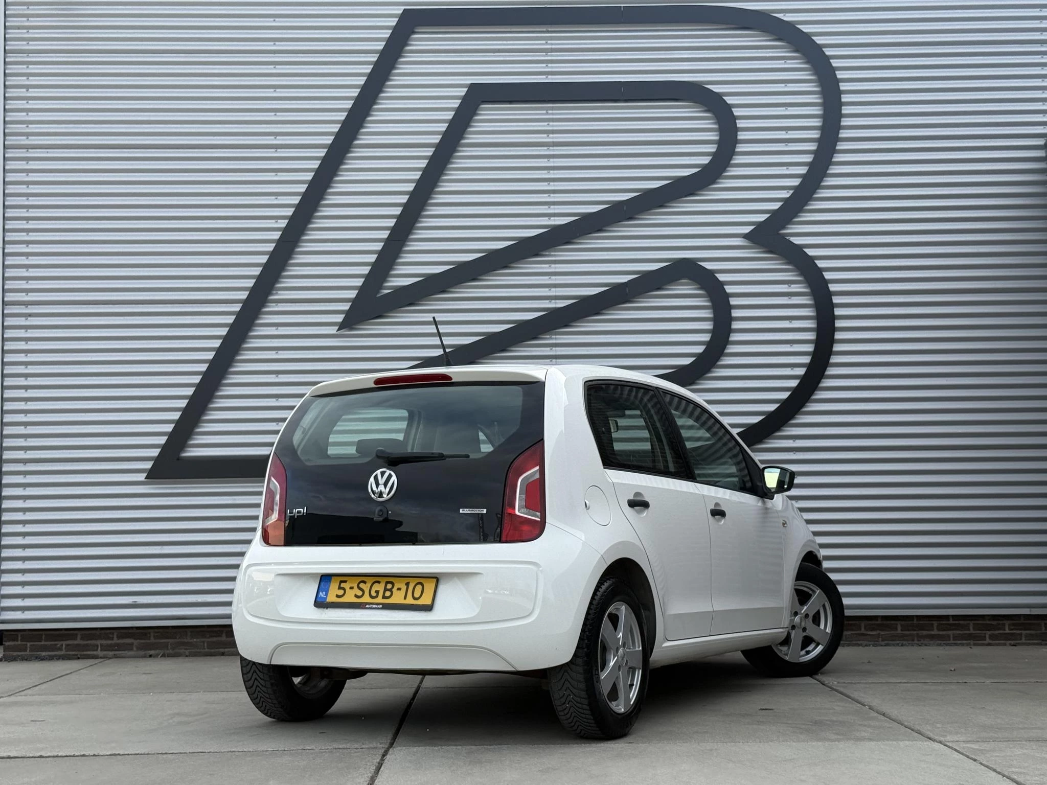 Hoofdafbeelding Volkswagen up!