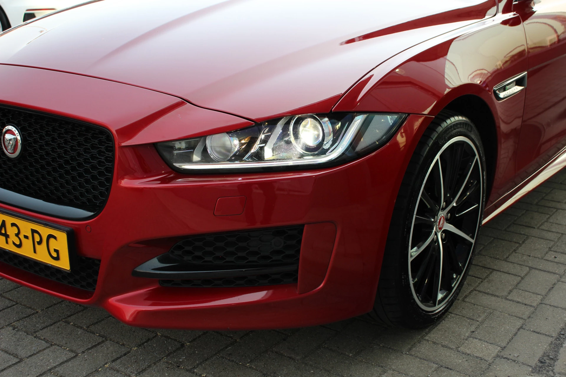 Hoofdafbeelding Jaguar XE