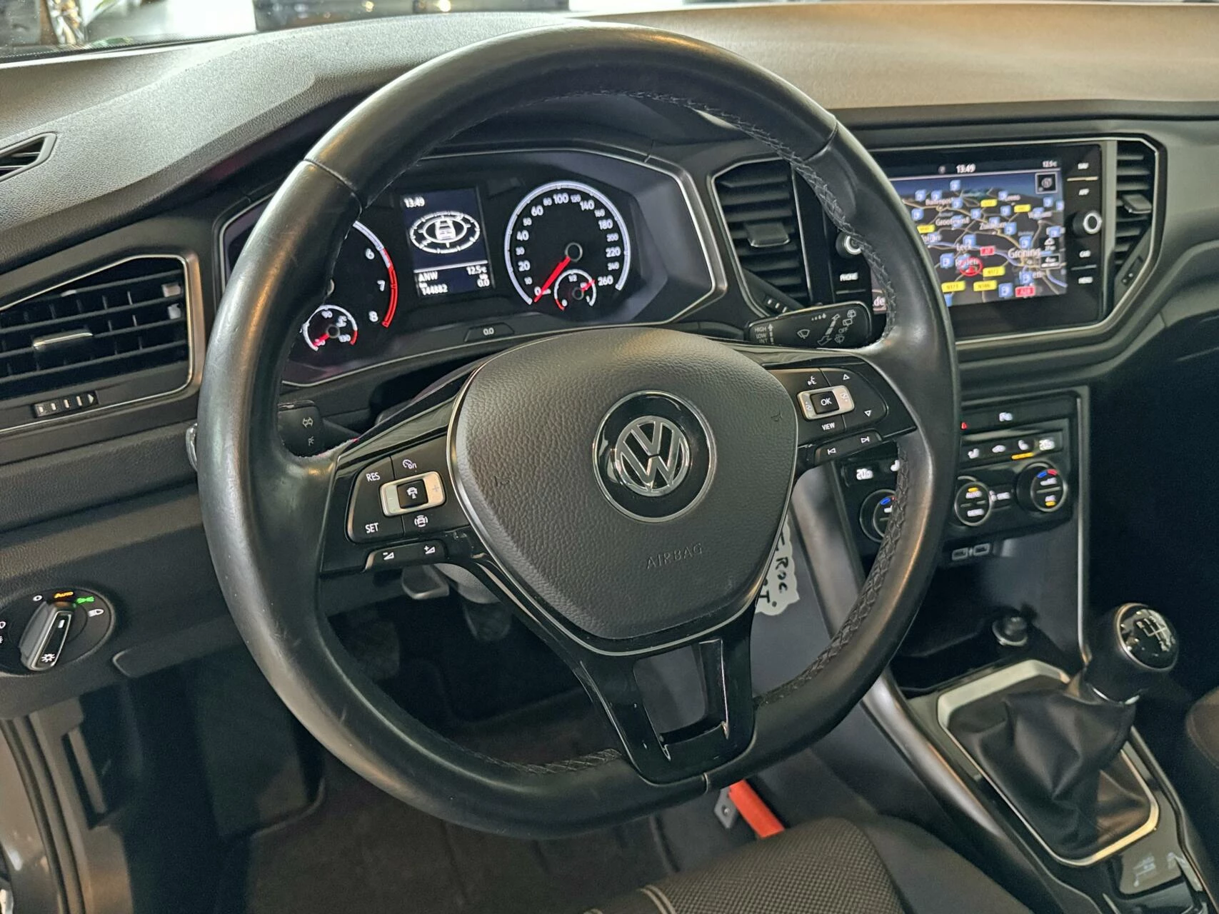 Hoofdafbeelding Volkswagen T-Roc