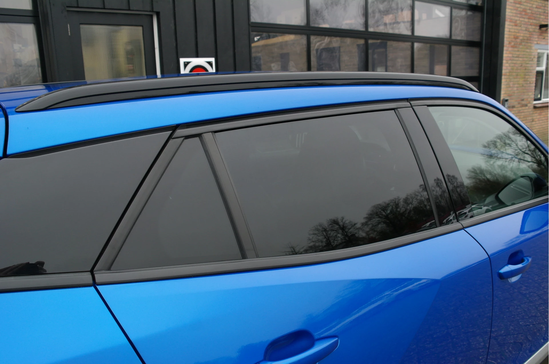 Hoofdafbeelding Peugeot e-2008