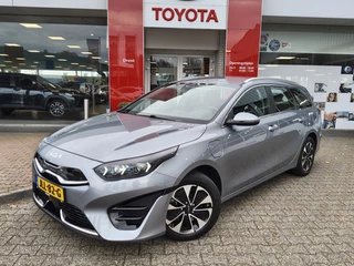 Hoofdafbeelding Kia Ceed Sportswagon Kia Ceed Sportswagon 1.6 GDI PHEV DynamicPlusLine | Trekhaak | Stuur +Stoelverwarming