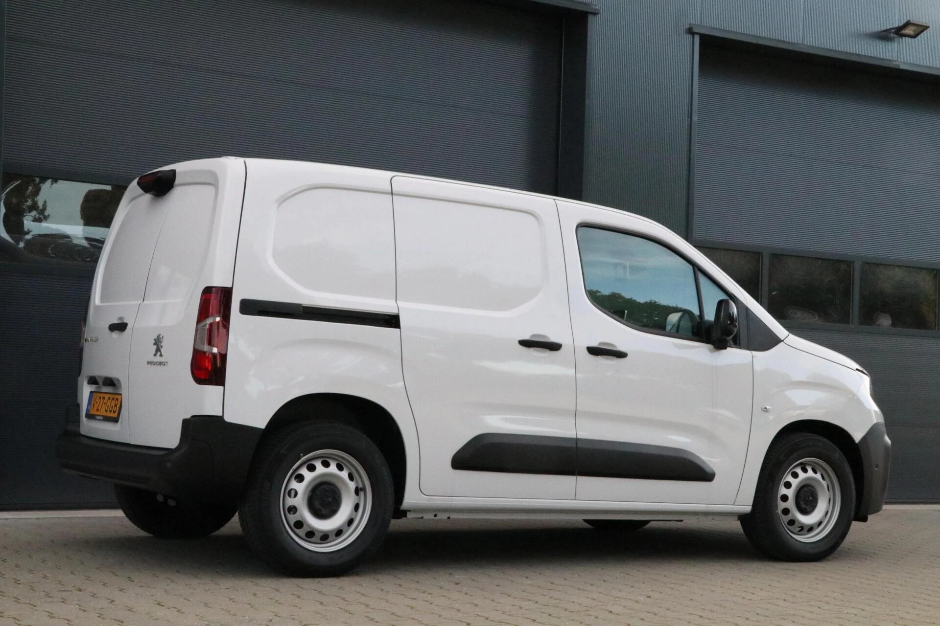Hoofdafbeelding Peugeot Partner