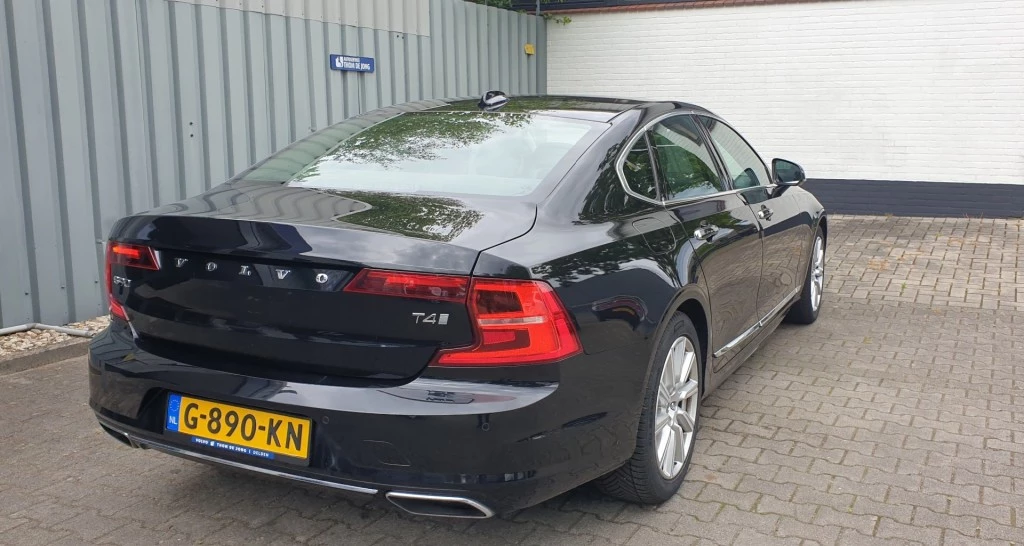 Hoofdafbeelding Volvo S90