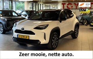 Toyota Yaris Cross 1.5 Hybrid, carplay, keyless, 2tone